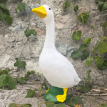 22.5-inch Large Modern White Crane Statue - Elegant Plastic Goose Sculpture Suitable for Outdoor/ Decor, Garden Ornament, Christmas Decoration, Figurine for, Balcony, Entryway with Stable Base